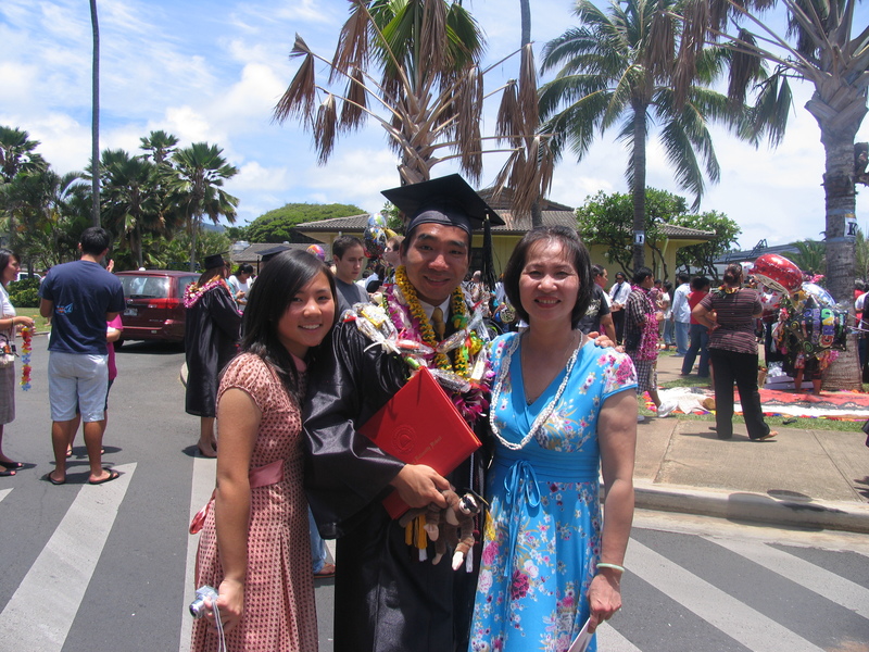 Johnny Quach and family